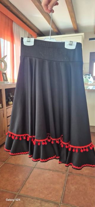 Conjunto flamenco niña