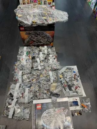 LEGO Star Wars Millennium Falcon 75192