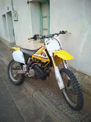 Suzuki RM250 2t 2000