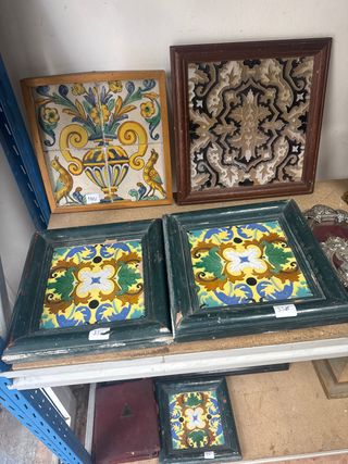 Cinco azulejos del XIX Ramos Rejano