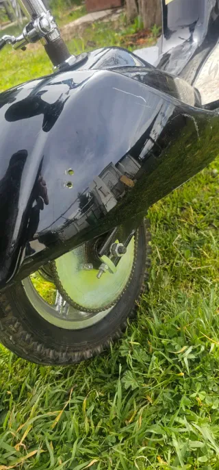 Patinete eléctrico con asiento