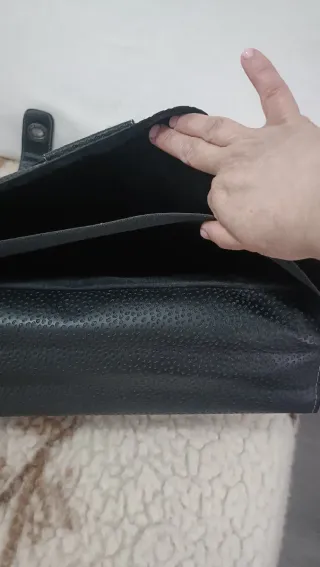 Bolso tipo maleta de piel