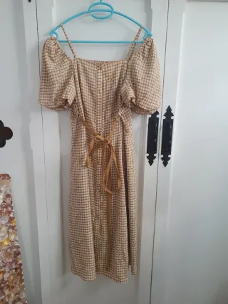Vestido midi estampado cuadros beige