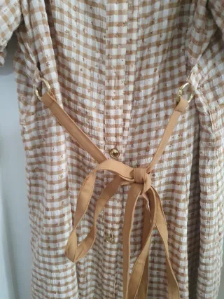Vestido midi estampado cuadros beige