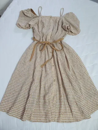 Vestido midi estampado cuadros beige