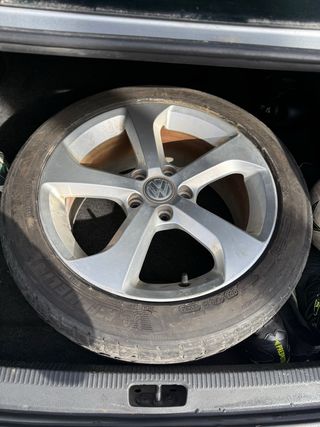Llanta original Volkswagen 17” 5x112