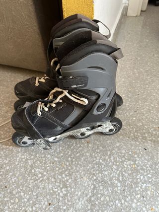 Patines Oxelo negros con detalles rosas