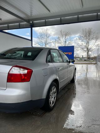 Audi A4 2001 1.9 TDI 130