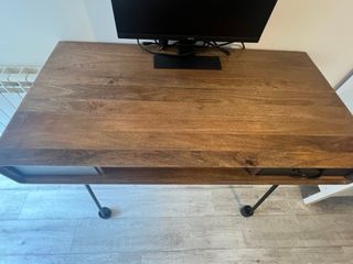 Scrivania industriale in legno e metallo