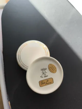 Cajita joyero dorada y blanca