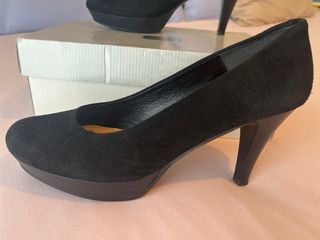 Zapatos de tacón negros Maria Jaen