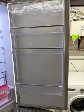 NEVERA GRUNDIG NOFROST INOX SEGUNDAMANO