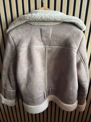 Chaqueta de invierno beige