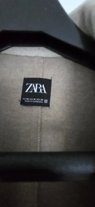 Abrigo Zara Beige