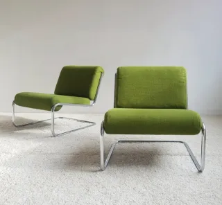 Butaca baja cantilever. Vintage, 70s.