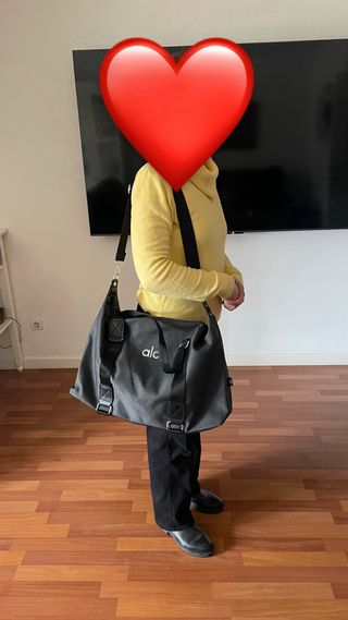Bolso Alo Yoga Negro Nuevo con Etiqueta