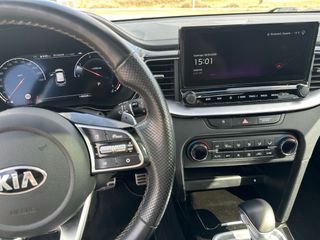 Kia Ceed GT Line 1.6 CRDi 136cv automático DCT