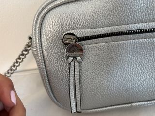 Bolso bandolera plateado