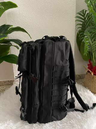 Mochila Táctica 45-50L Ajustable Negra