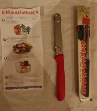 Ricciolino: Affettatrice e crea riccioli