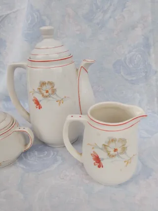 Juego de café antiguo