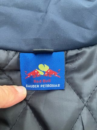 Chaqueta Red Bull Racing azul talla L – Formula 1