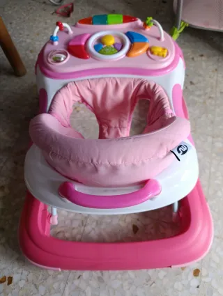 Correpasillos rosa y blanco