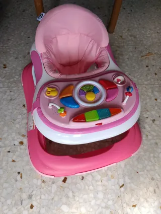 Correpasillos rosa y blanco