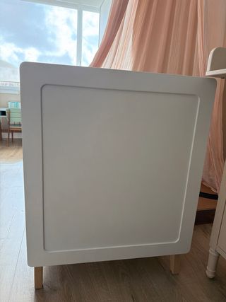 Cuna de madera para bebé