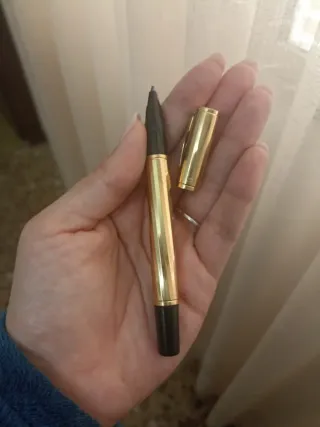 Bolígrafo Waterman Chapado en Oro