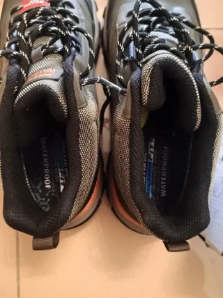 Botas Skechers Piel Waterproof Talla 45