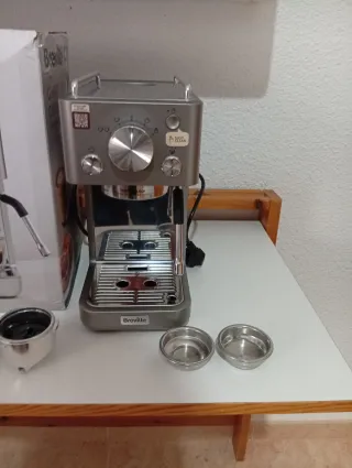 Cafetera Breville Plata