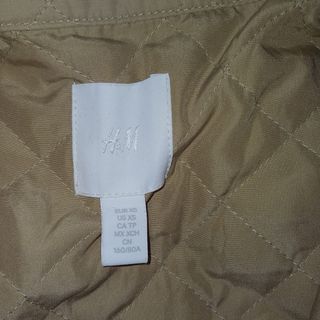 Chaleco acolchado oversize Y2K beige