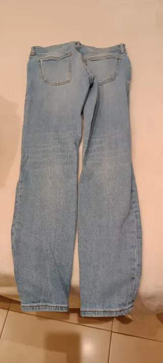 Pantalón de mujer,tejano vaquero desgastado