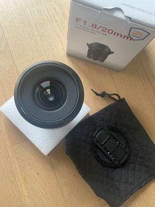 Objetivo Samyang 20mm F1.8 ED AS UMC