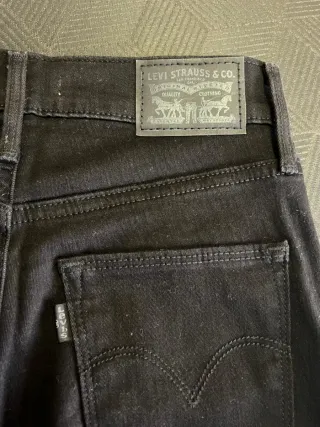 Pantalón vaquero Levi's negro
