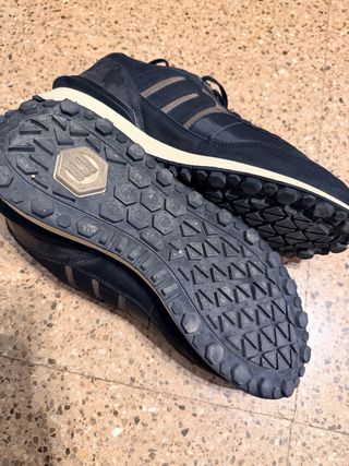 Zapatillas Mustang Hombre Negras y Grises