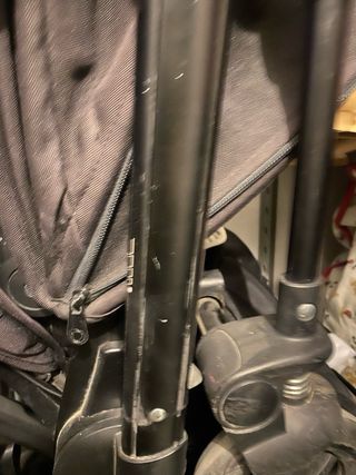 Bugaboo Bee 5 Silla y Capazo Negro