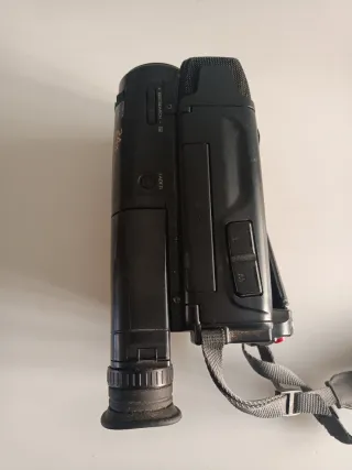 Videocamera Sony Video 8 leggi descrizione