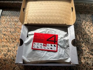 Air Jordan 4 Retro White Thunder