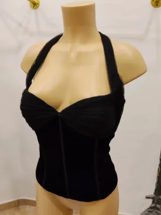 Top Negro Halter terciopelo talla 44