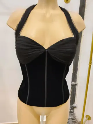 Top Negro Halter terciopelo talla 44