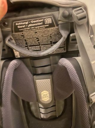 Mochila Deuter para montaña porta niño