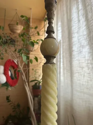 Lámpara antigua ónix