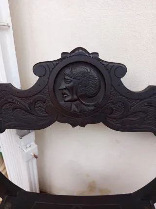 Juego de 2 Sillas Antiguas de Madera Oscura