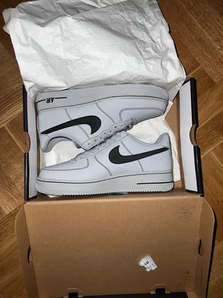 Nike Air Force 1 Gris NUEVAS