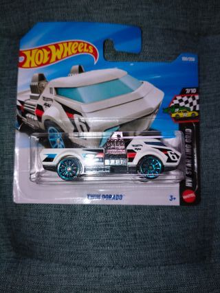 Hot Wheels Twin Dorado HW Starting Grid