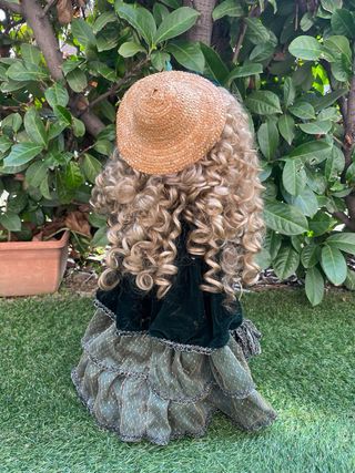 Bambola ceramica vintage