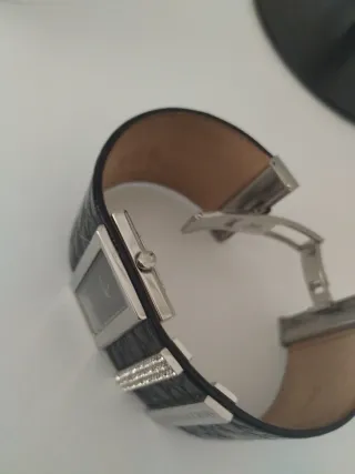 Reloj Victorio & Lucchino Negro y Plateado