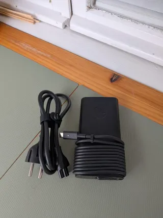 Dell XPS 15 9520 - i5 12500H, 32Gb RAM, 1TB NVMe